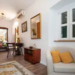 Cozy In With House Sea View דירה *