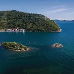 Apartment Cozy In With House Sea View