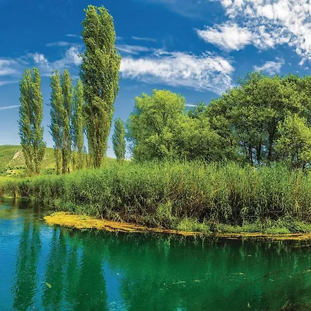 公寓 2 Bedroom Awesome In *