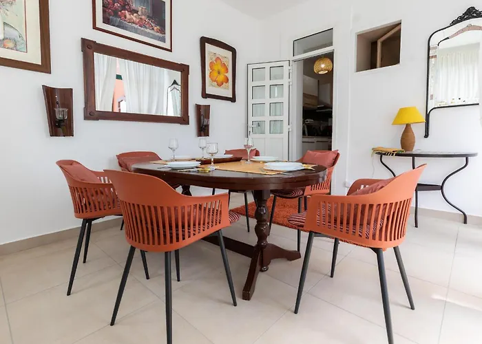 2 Bedroom Awesome In