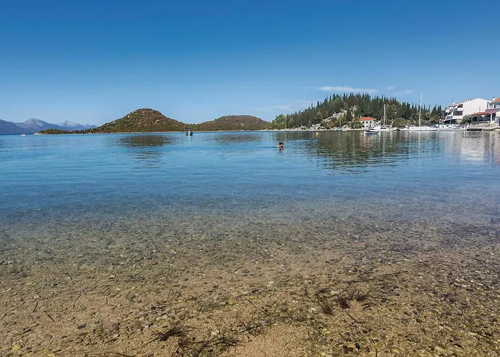 2 Bedroom Awesome In 아파트 *